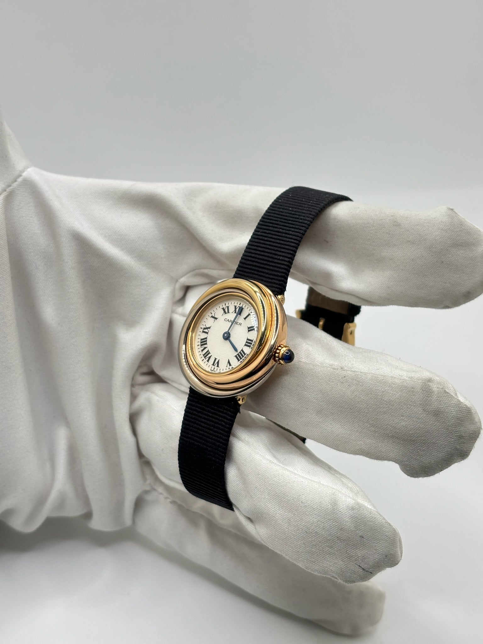 CARTIER Trinity Watch in Yellow gold