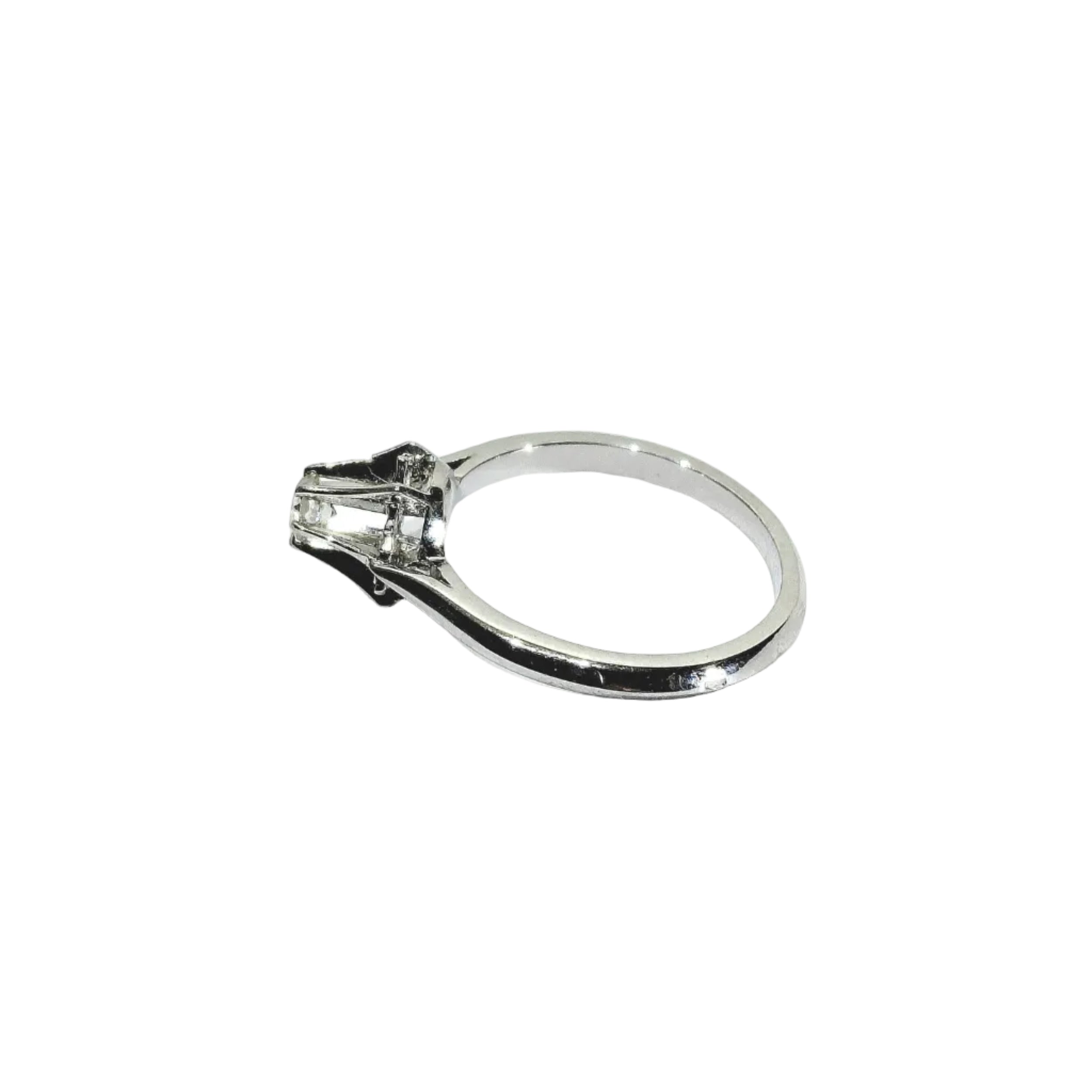 Bague Solitaire en or blanc et diamant