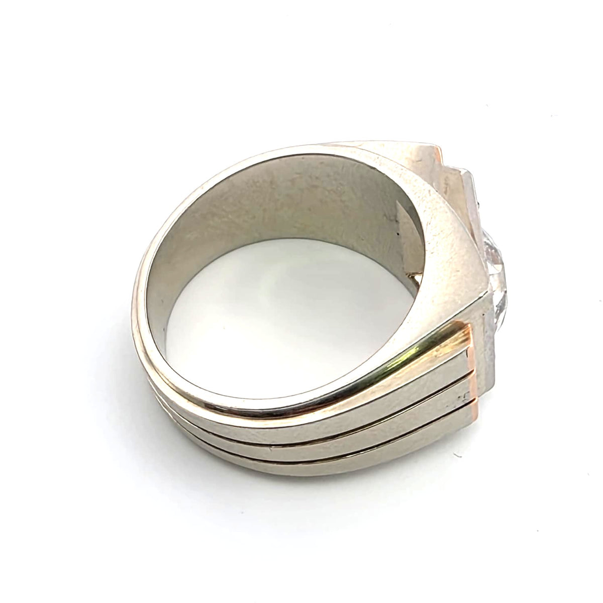 Tank Ring in White gold, Yellow gold, and Diamonds