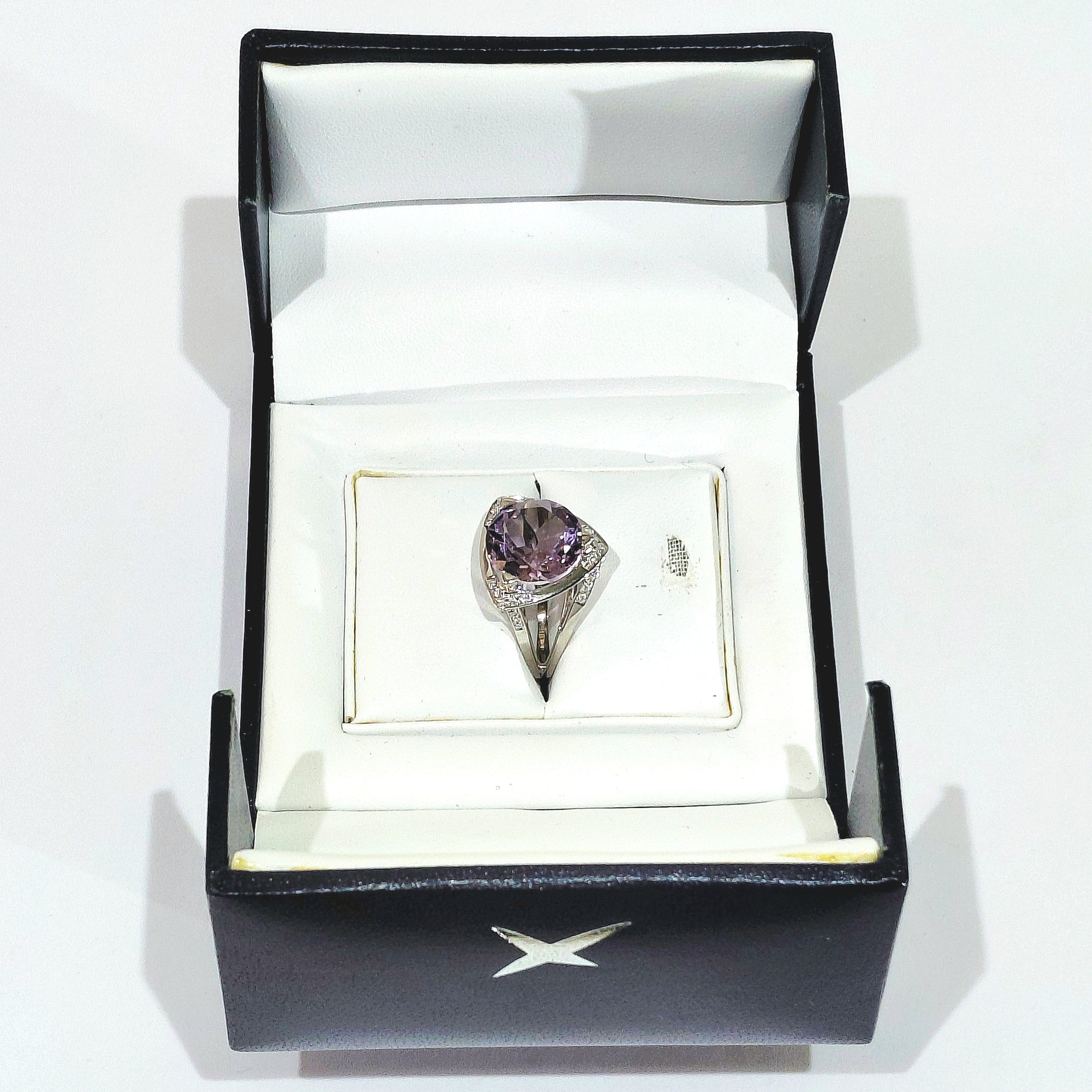 MAUBOUSSIN "Mes coules à toi" Solitaire Ring in white gold, with Amethyst and Diamonds