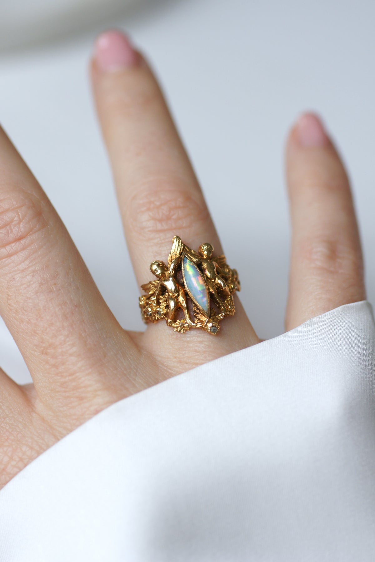 Vintage Angels Ring with Opal and Diamonds in Yellow Gold