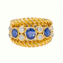Yellow gold Sapphire Ring