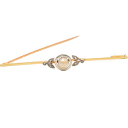 Yellow Gold Brooch with Pearl and Diamonds