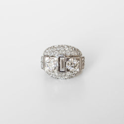 Ring Mauboussin in paltinium and diamonds
