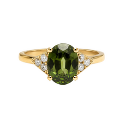 Rose gold Solitaire Ring with Sapphire and Diamonds