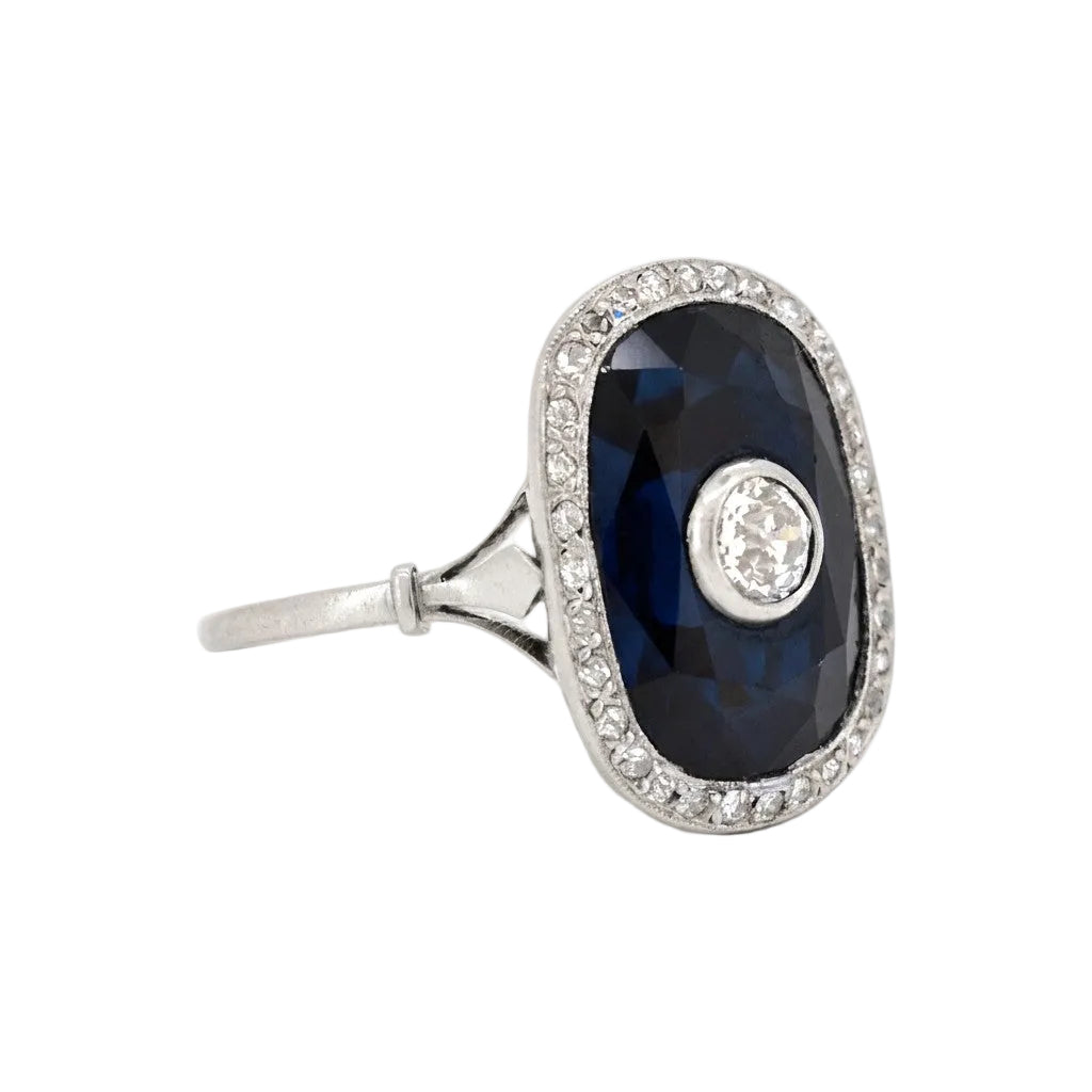 Bague Cocktail en platine, saphir et diamants