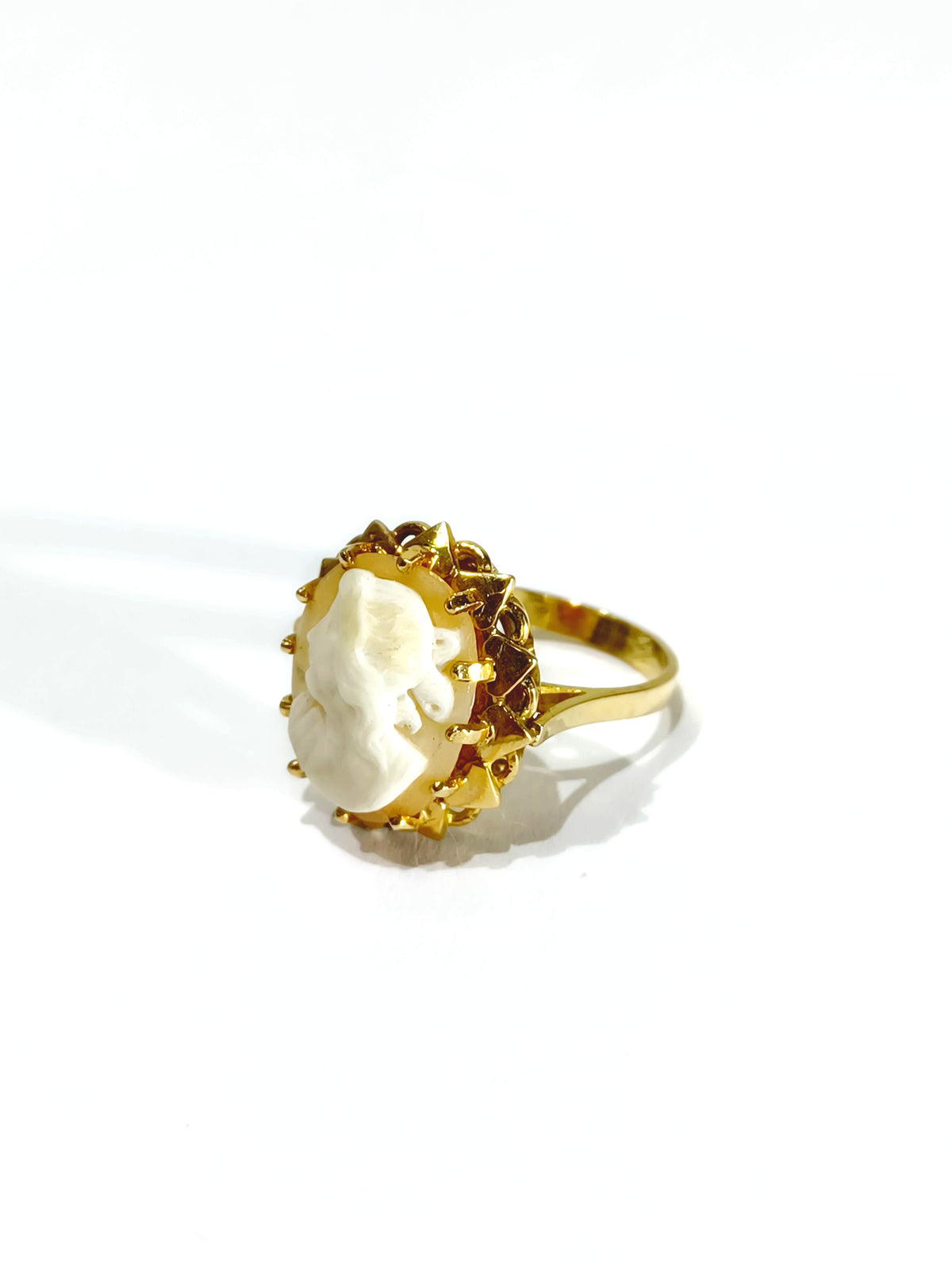 Rose gold Cameo Ring