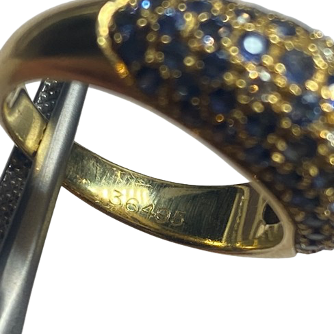 POIRAY Bangle Ring in yellow gold, sapphires, and diamonds