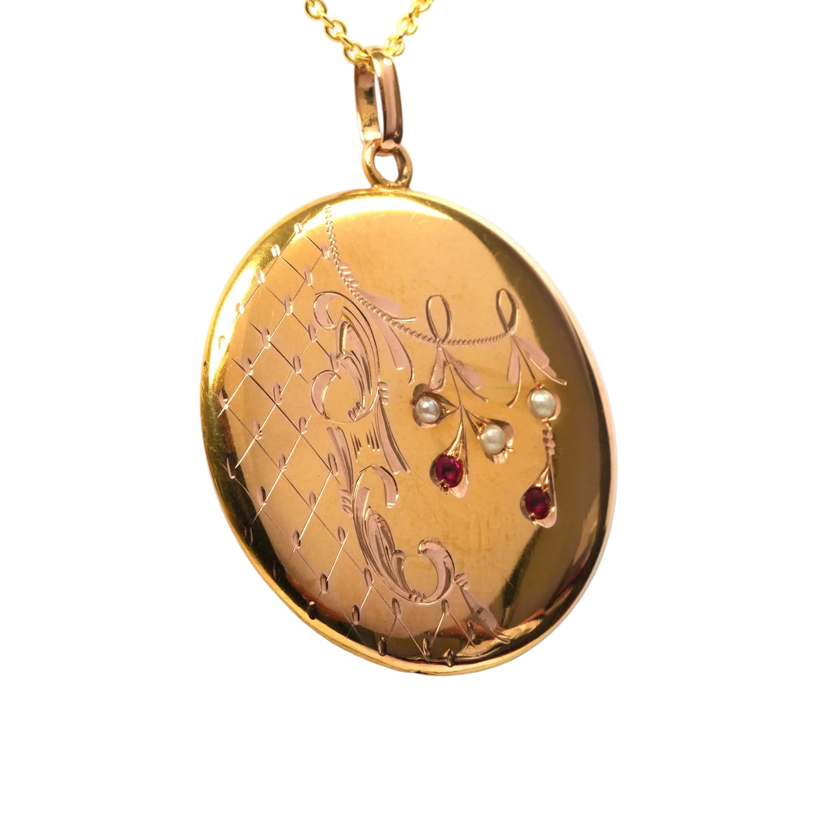 Yellow gold pendant with pearls and rubies