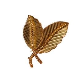 MELLERIO brooch in yellow gold