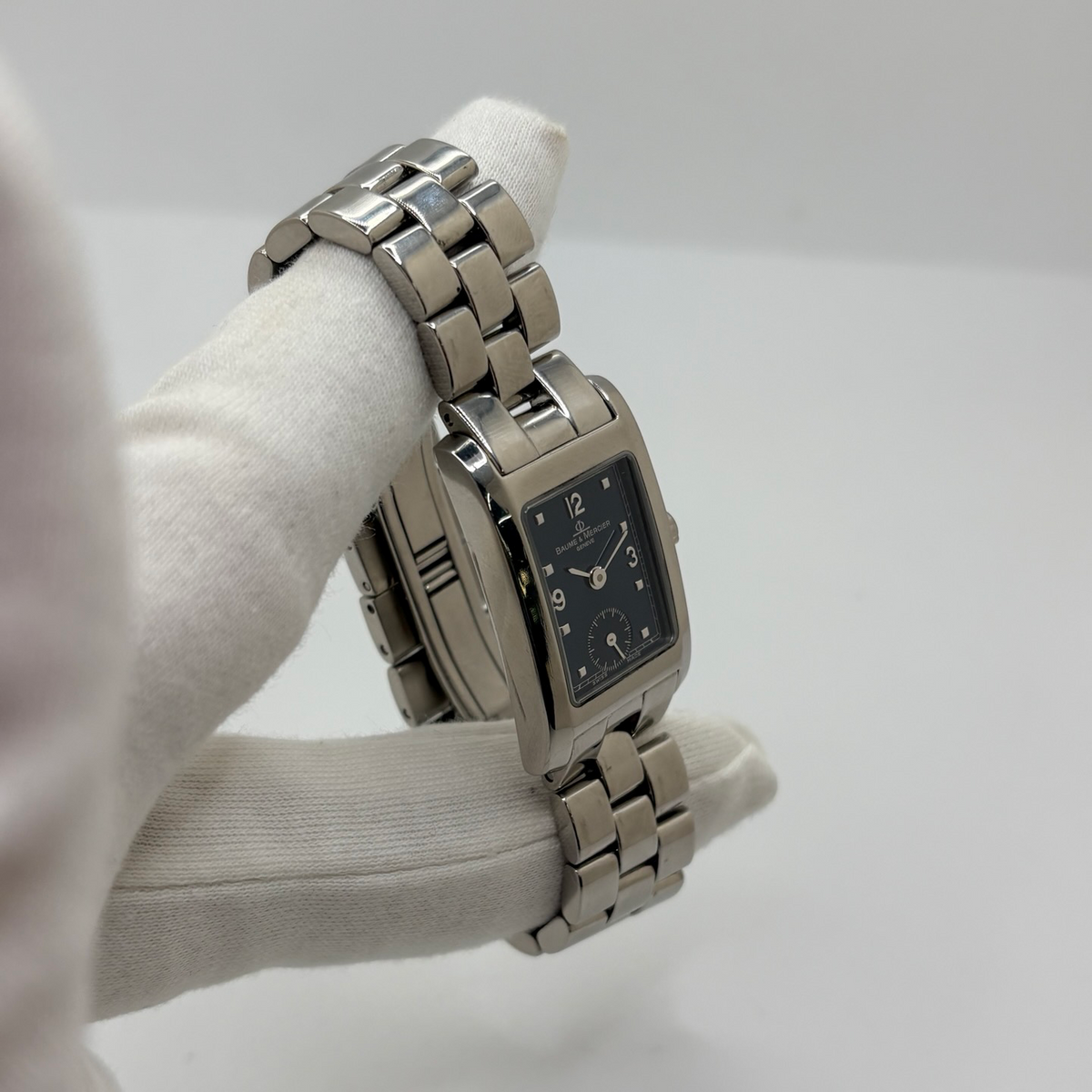 BAUME & MERCIER "Hampton" Stainless Steel Watch