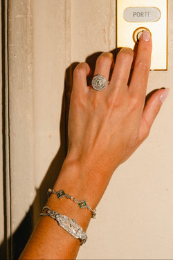Art Deco bracelet in yellow gold, platinum, pearls, emeralds, and diamonds