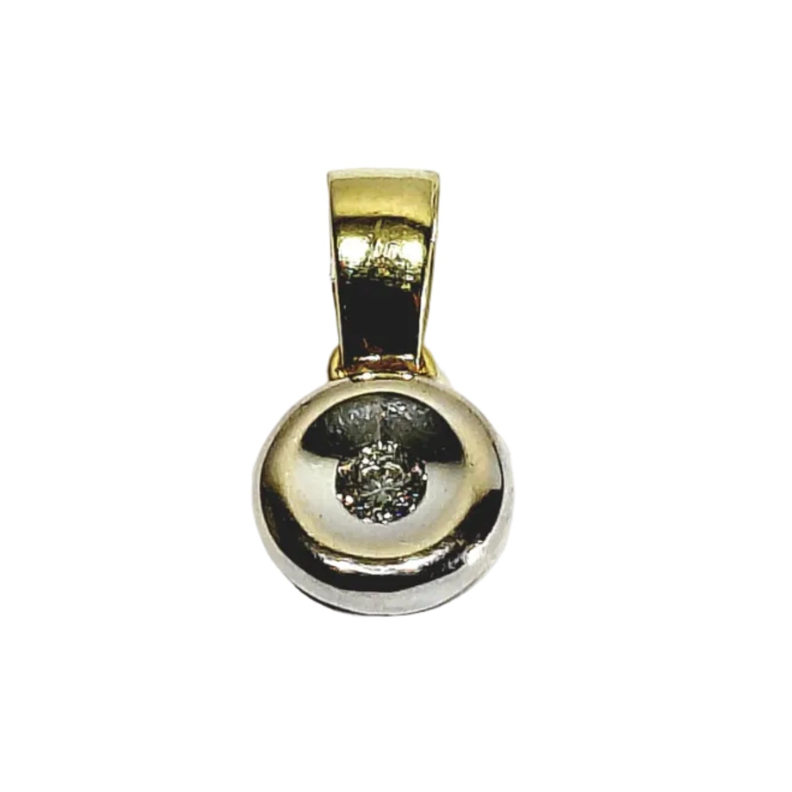 Pendentif en or jaune, or blanc et diamant