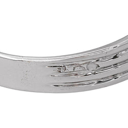 White Gold Daisy Ring with Diamond