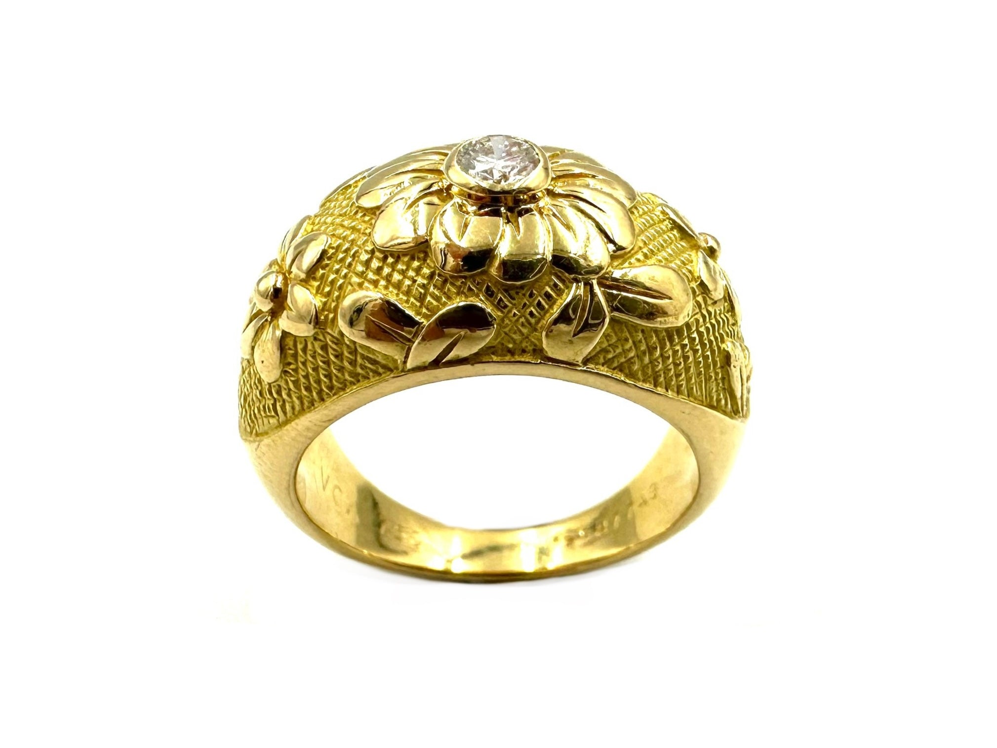 VAN CLEEF & ARPELS ring in yellow gold with diamonds