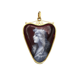 Yellow gold and Enamel pendant