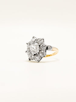 Marguerite Ring in Yellow Gold, Silver, and Diamonds