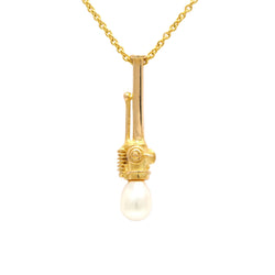 Yellow Gold and Pearl Pendant