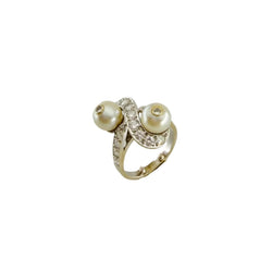 "Toi et Moi" Ring in White Gold, Pearls, and Diamonds