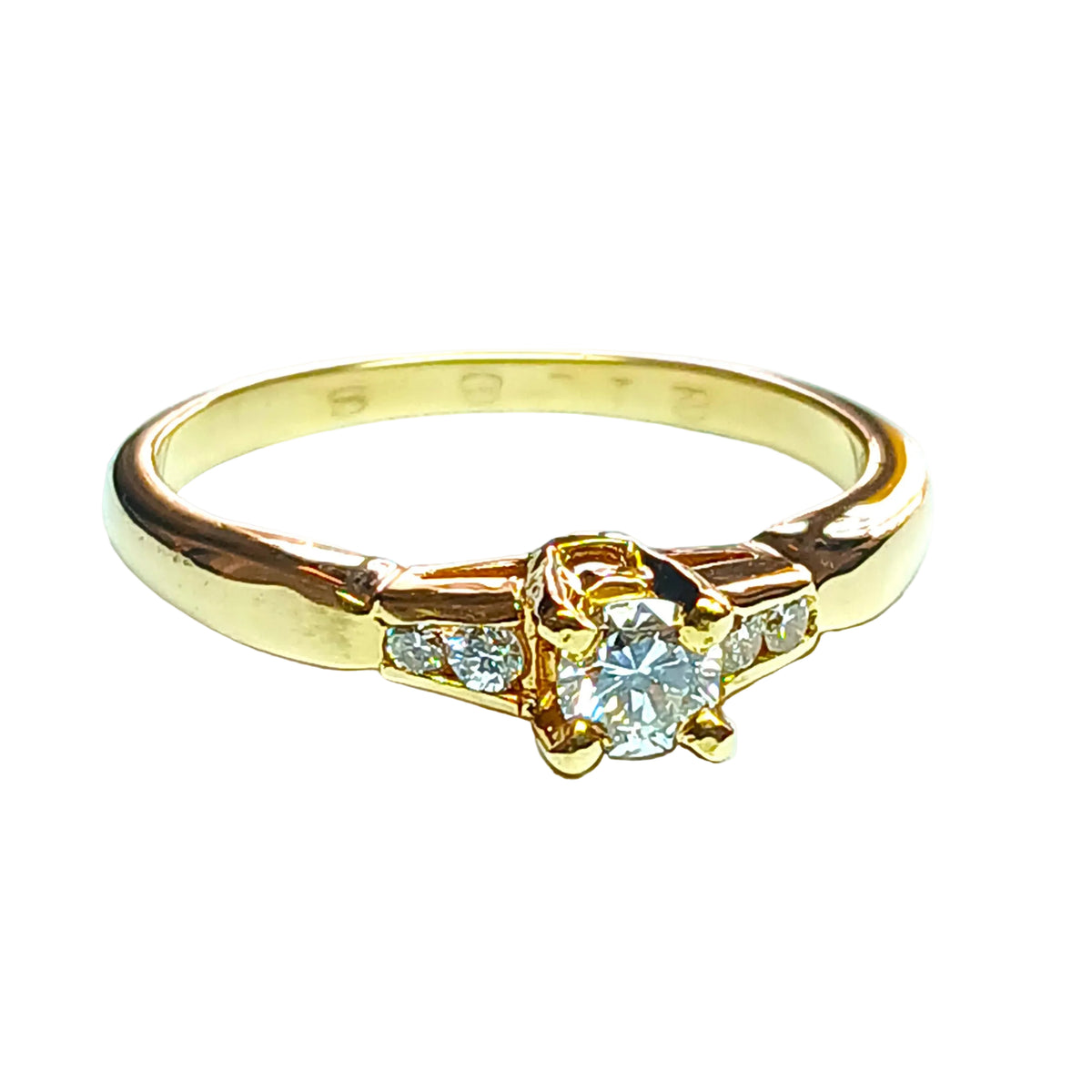 Yellow Gold Solitaire Ring with Diamonds