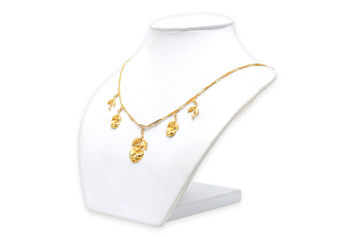 Collier Pendentif en or jaune et perles