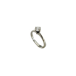 White Gold Solitaire Ring with Diamond