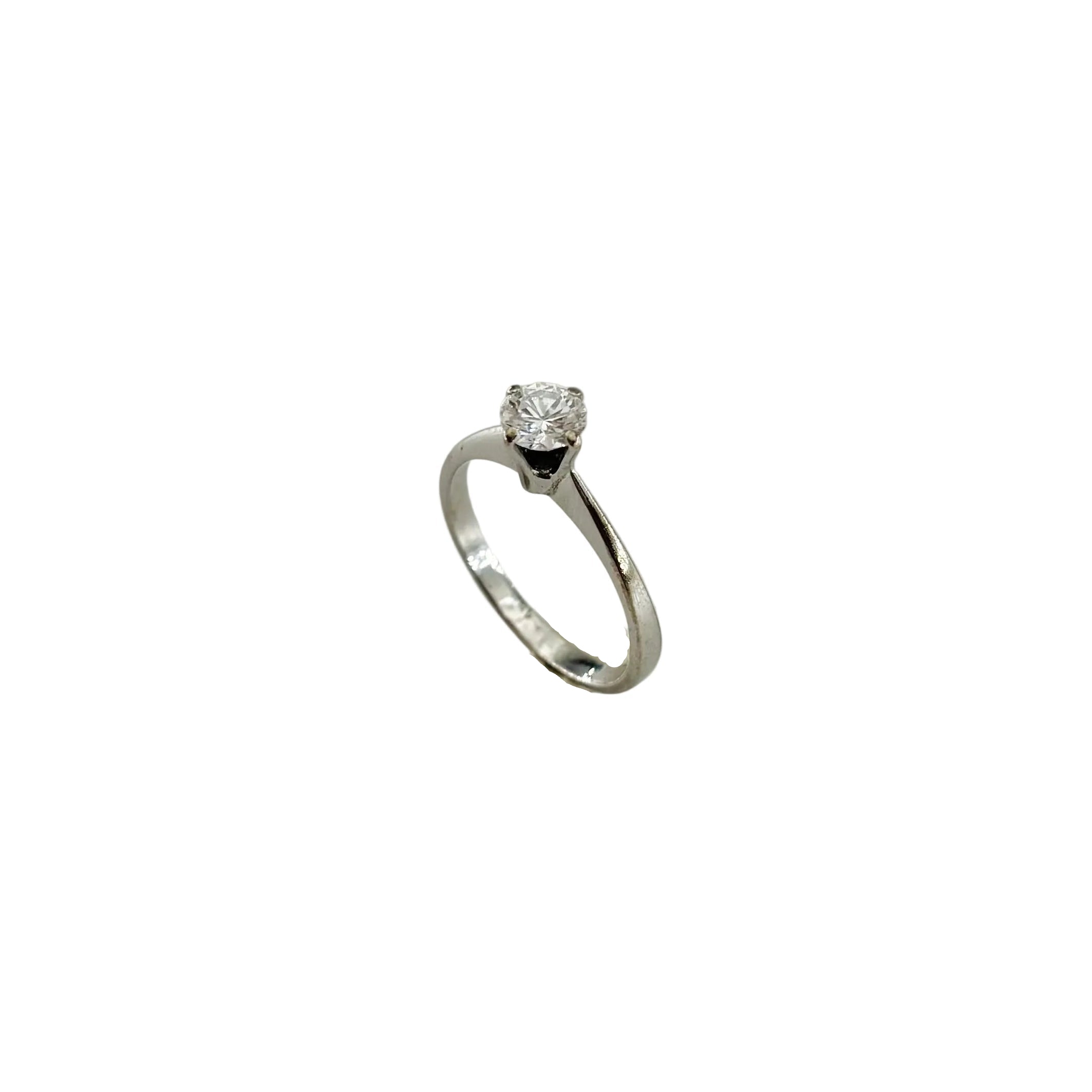 White Gold Solitaire Ring with Diamond