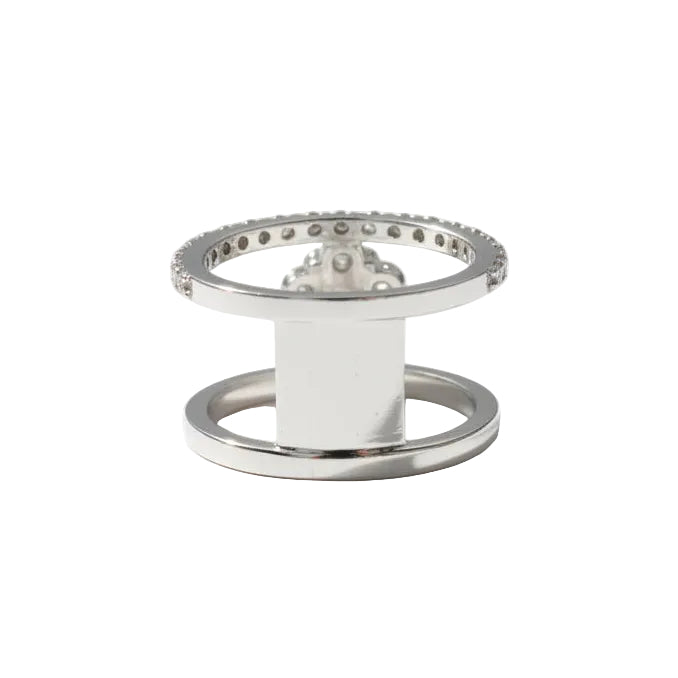 Marguerite Ring in White Gold and Diamonds