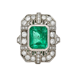 "Entourage" Ring in White Gold, Emerald, and Diamonds