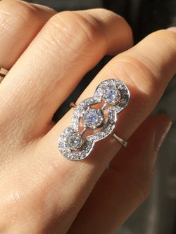 Bague en or blanc et diamants
