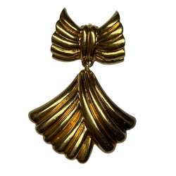 VAN CLEEF & ARPELS Yellow Gold Clip Brooch