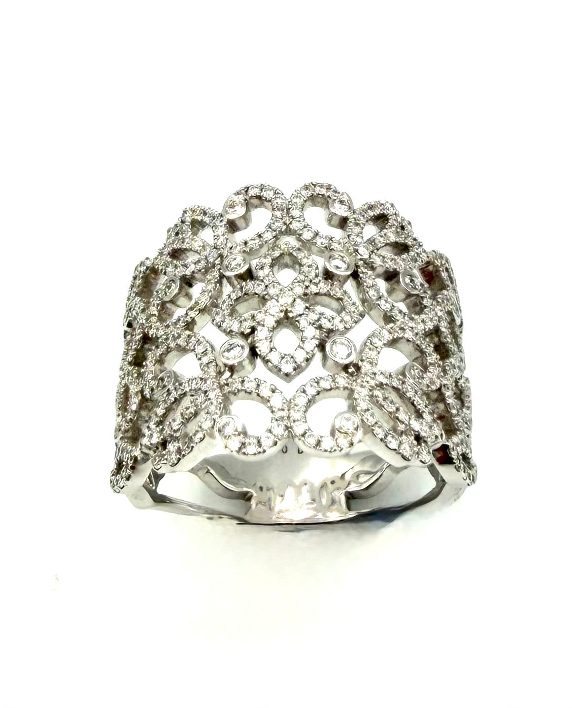 MESSIKA. "Eden" Collection, 18K white gold ring with diamonds