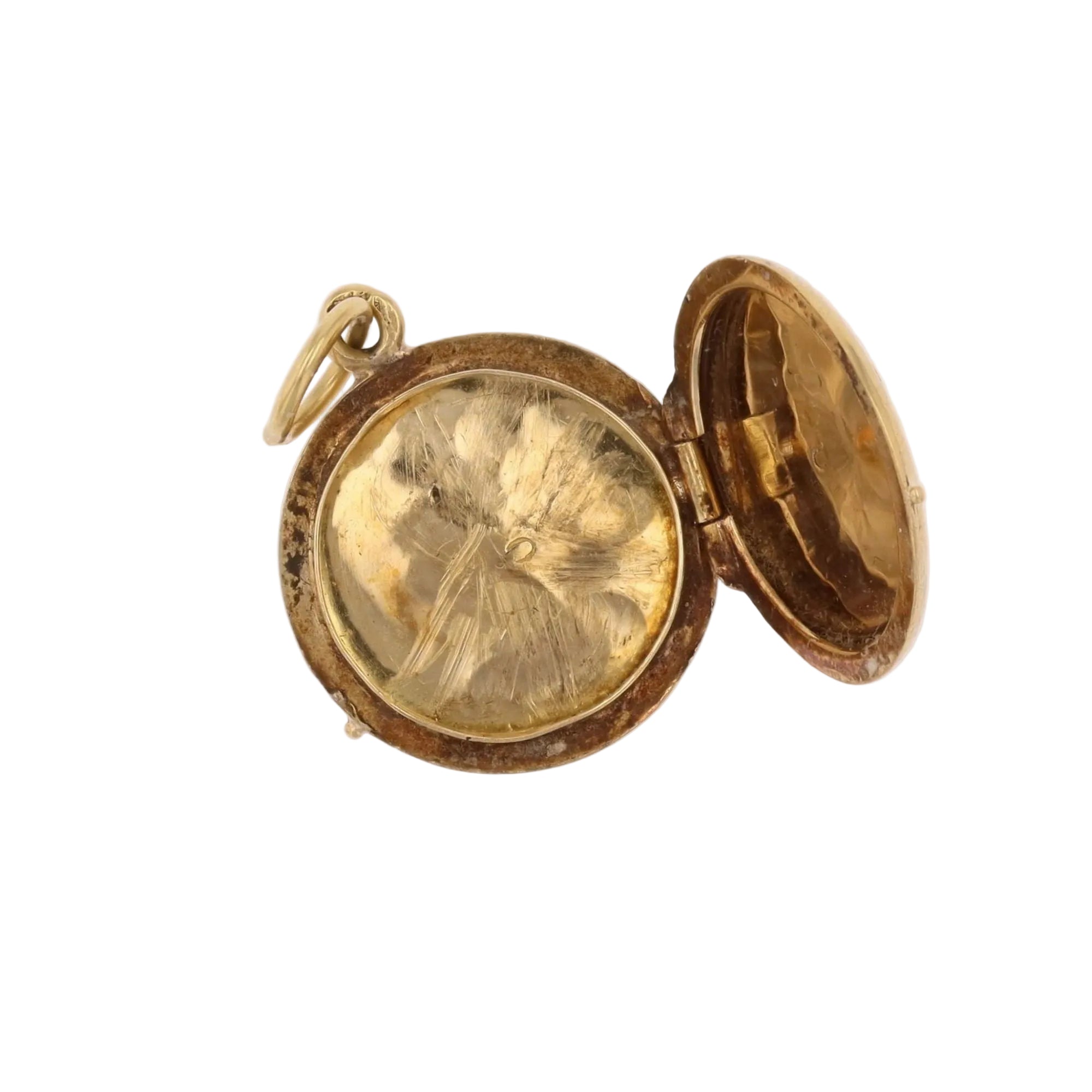 Small in yellow gold