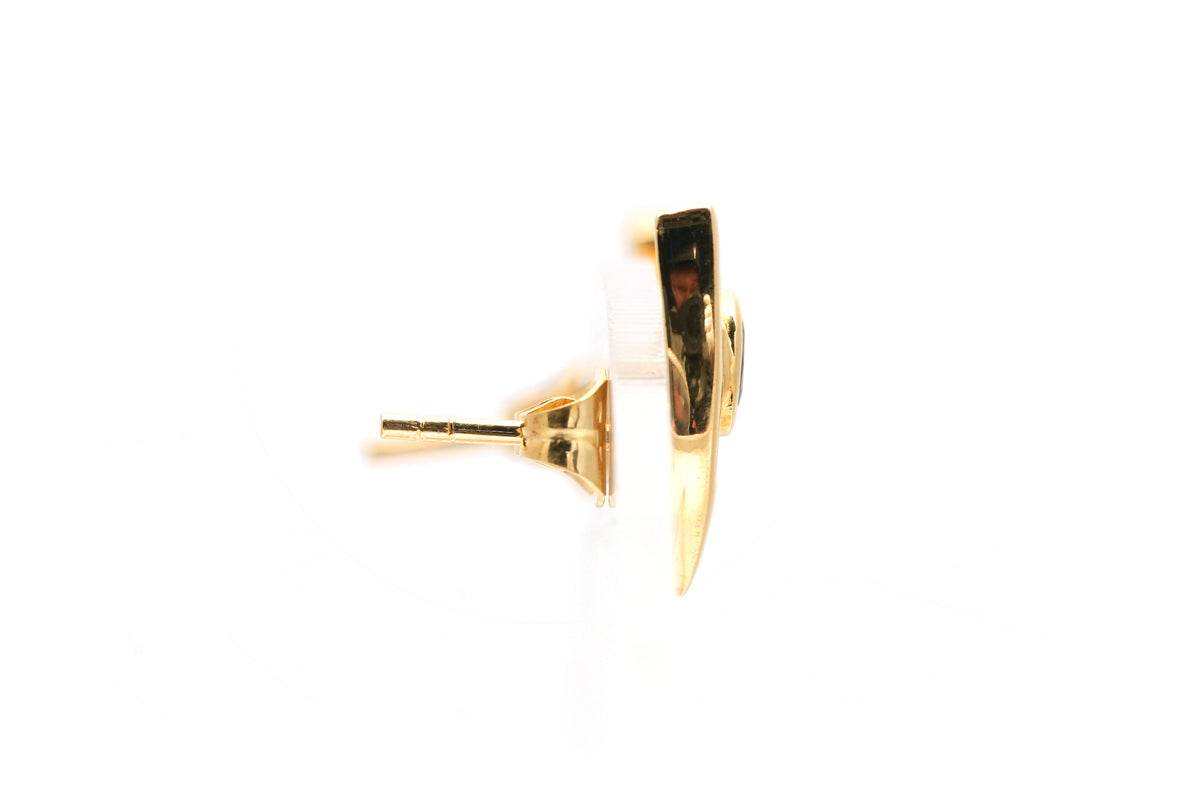 Boucles d'oreilles Puces en or jaune, saphirs et diamants