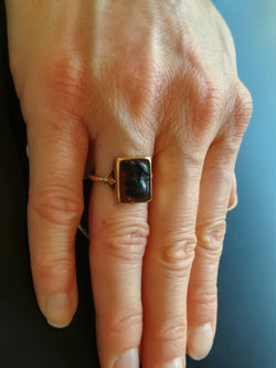 Antique Agate Cameo Ring Featuring a Greek Warrior