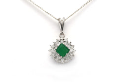 Pendentif en or blanc, émeraude et diamants