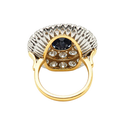 Pompadour Ring in white gold, yellow gold, sapphire, and diamonds