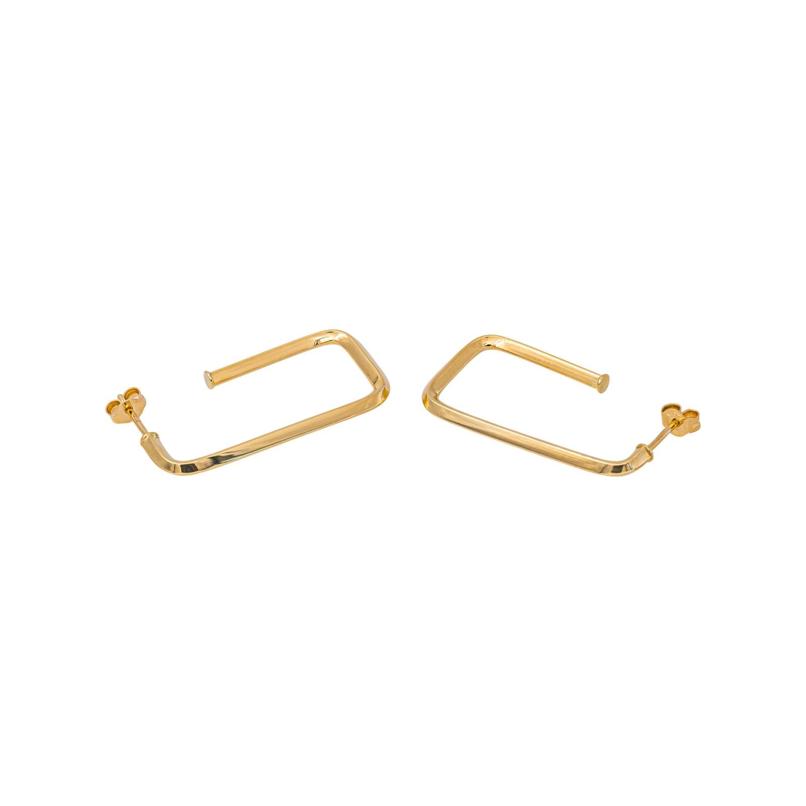 Yellow gold earrings