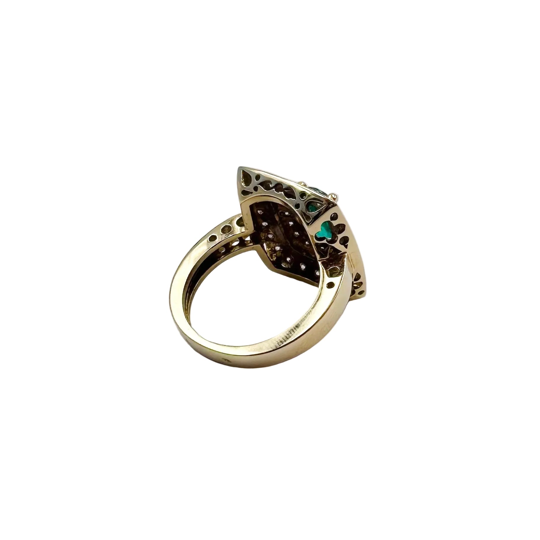 Yellow gold, emerald and diamond Entourage Ring