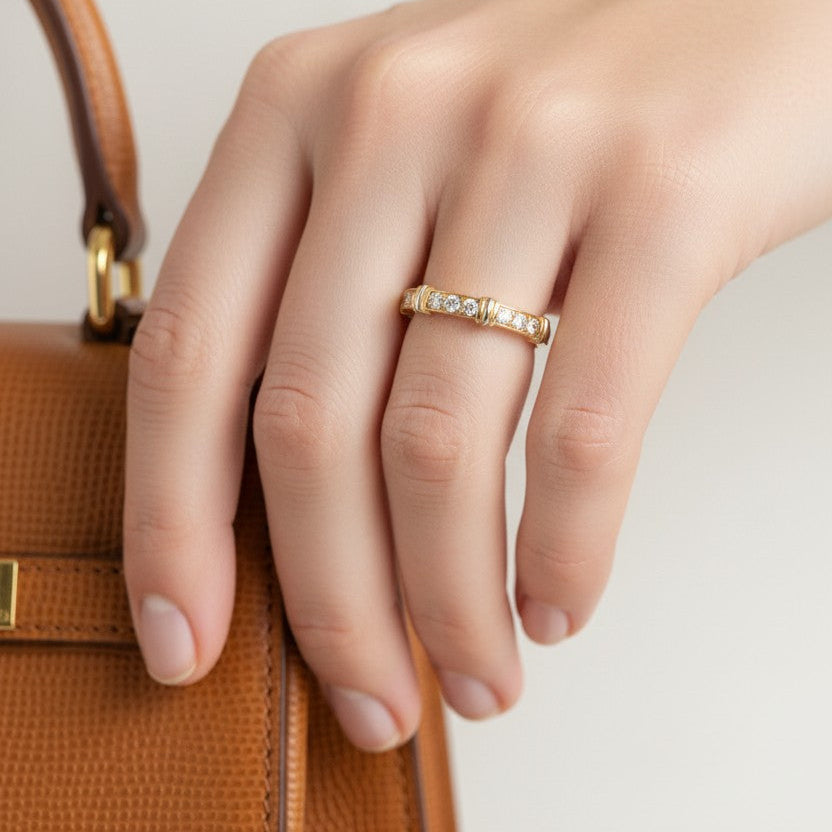 CARTIER "Contessa" Ring in Yellow gold and Diamonds