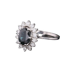 Marguerite Ring in White Gold, Sapphire, and Diamonds