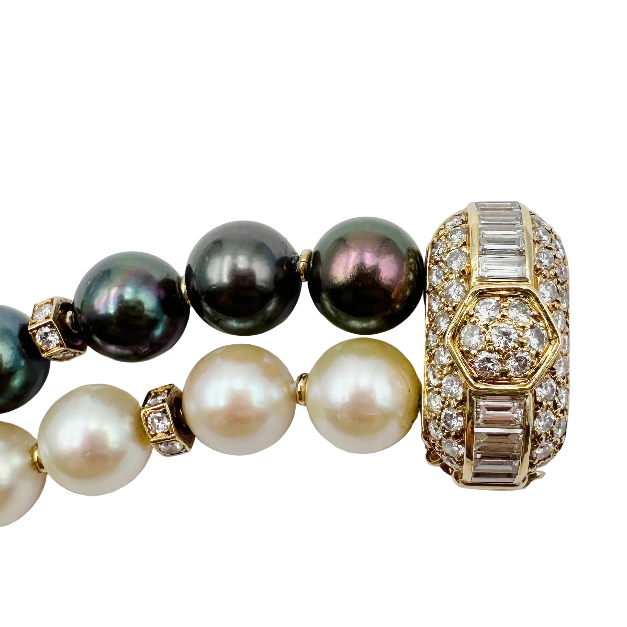 BOUCHERON Bracelet in Yellow gold, Pearls and Diamonds