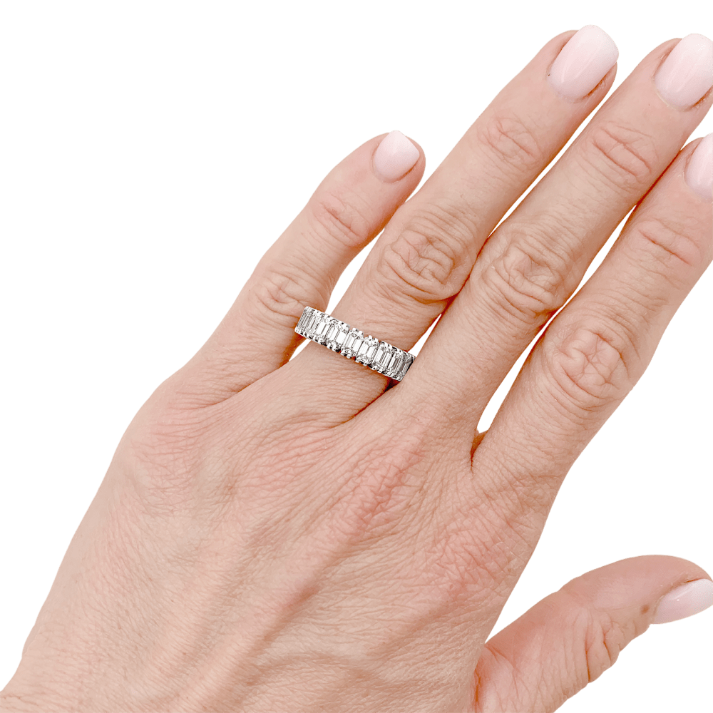 Ring alliance tour complet, paltinium and diamonds emerald cut.