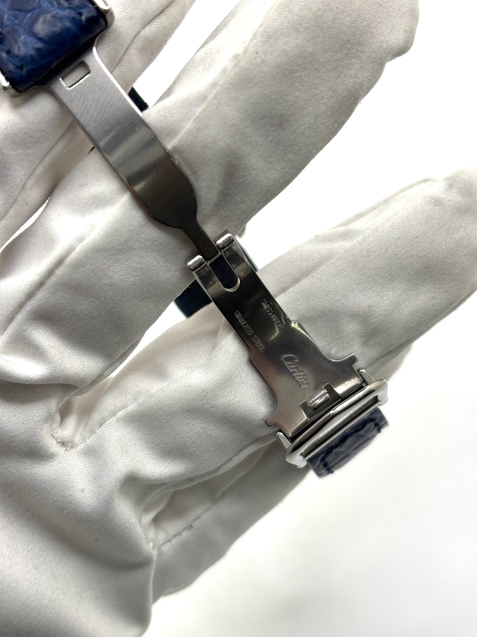 CARTIER Tank Must Watch in Silver