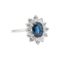 Pompadour Ring in White gold with Sapphire