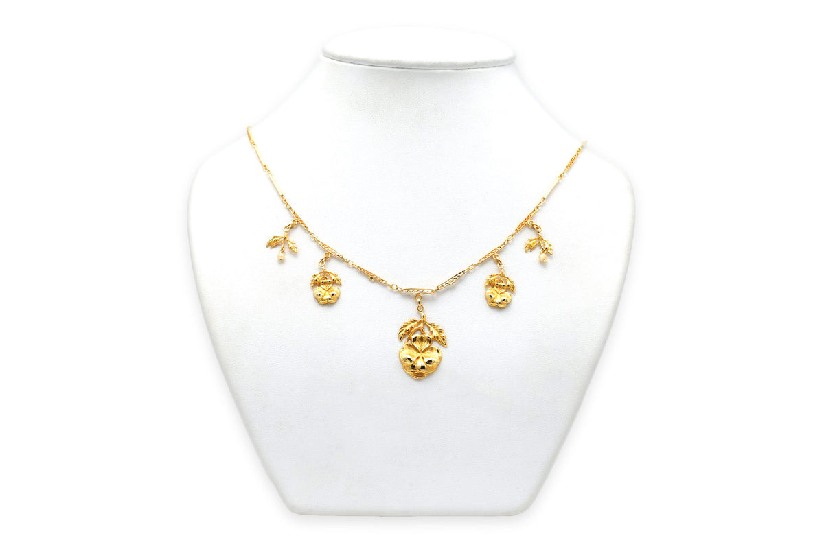 Collier Pendentif en or jaune et perles