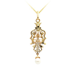 Yellow gold and pearl pendant