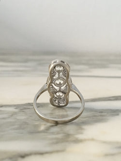 Bague en or blanc et diamants