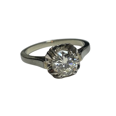 Solitaire Ring in White Gold, Platinum, and Diamond
