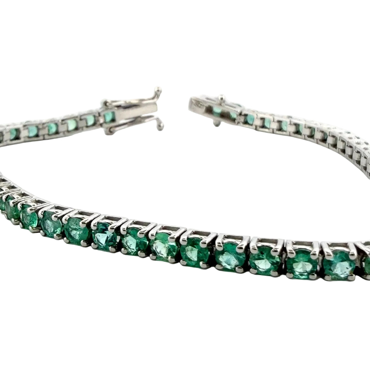 "Ligne" Bracelet in White Gold and Emeralds